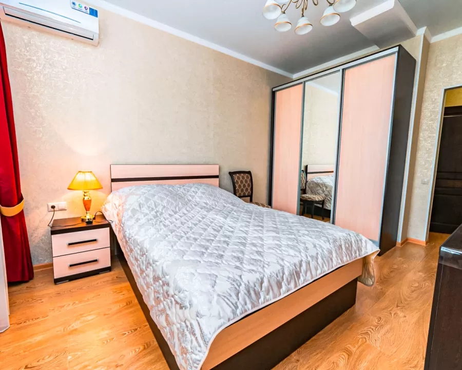 Одноместный однокомнатный номер в Военном Санатории в г. Ессентуки - фотография