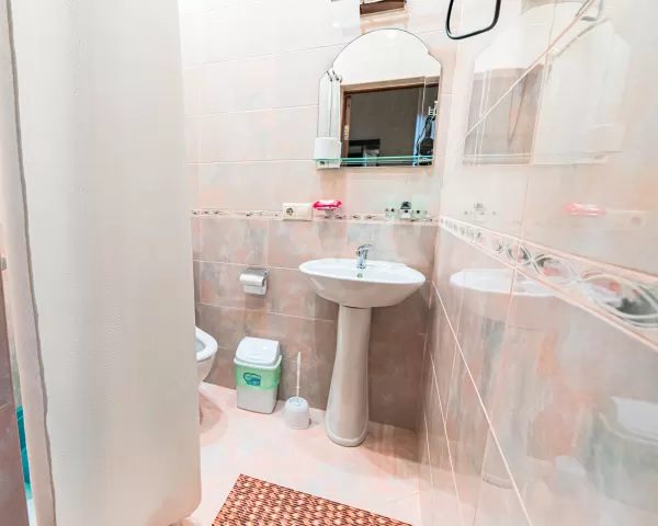 Двухкоместный однокомнатный номер Семейный в Военном Санатории в г. Ессентуки - фотография