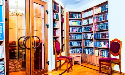 Библиотека в «Военном санатории» в г. Ессентуки - фотография